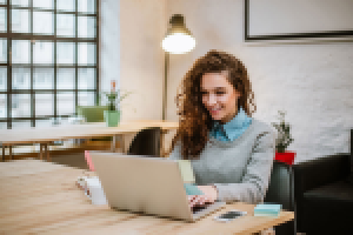 Best Live Chat Software Compared and Reviewed
